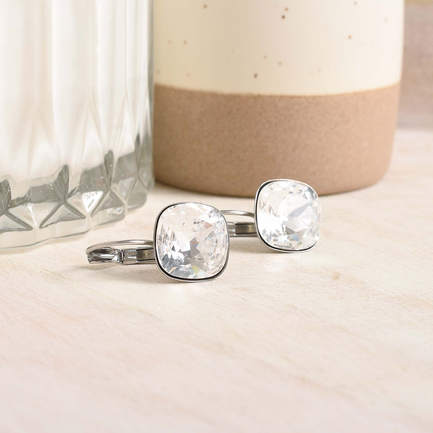Hypoallergenic leverback earrings discount