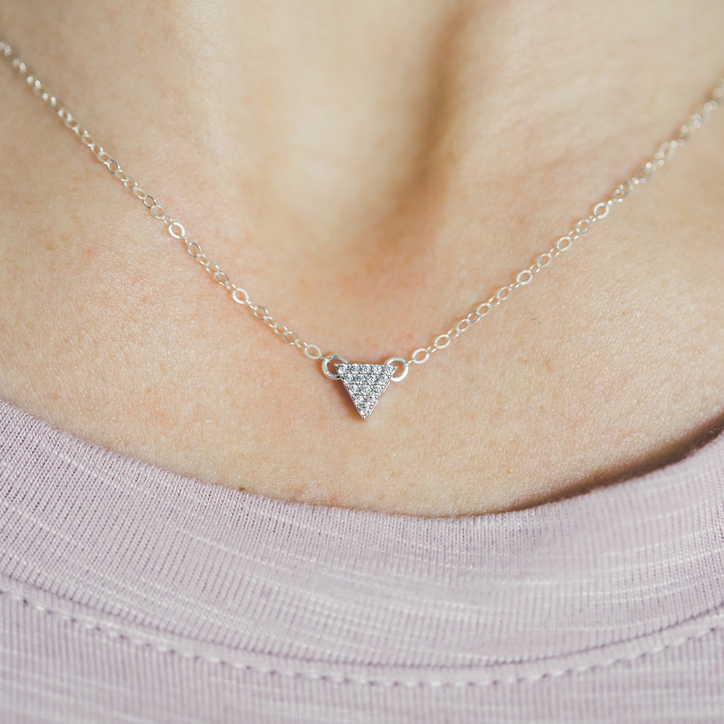 Short Collarbone Pendant Necklace