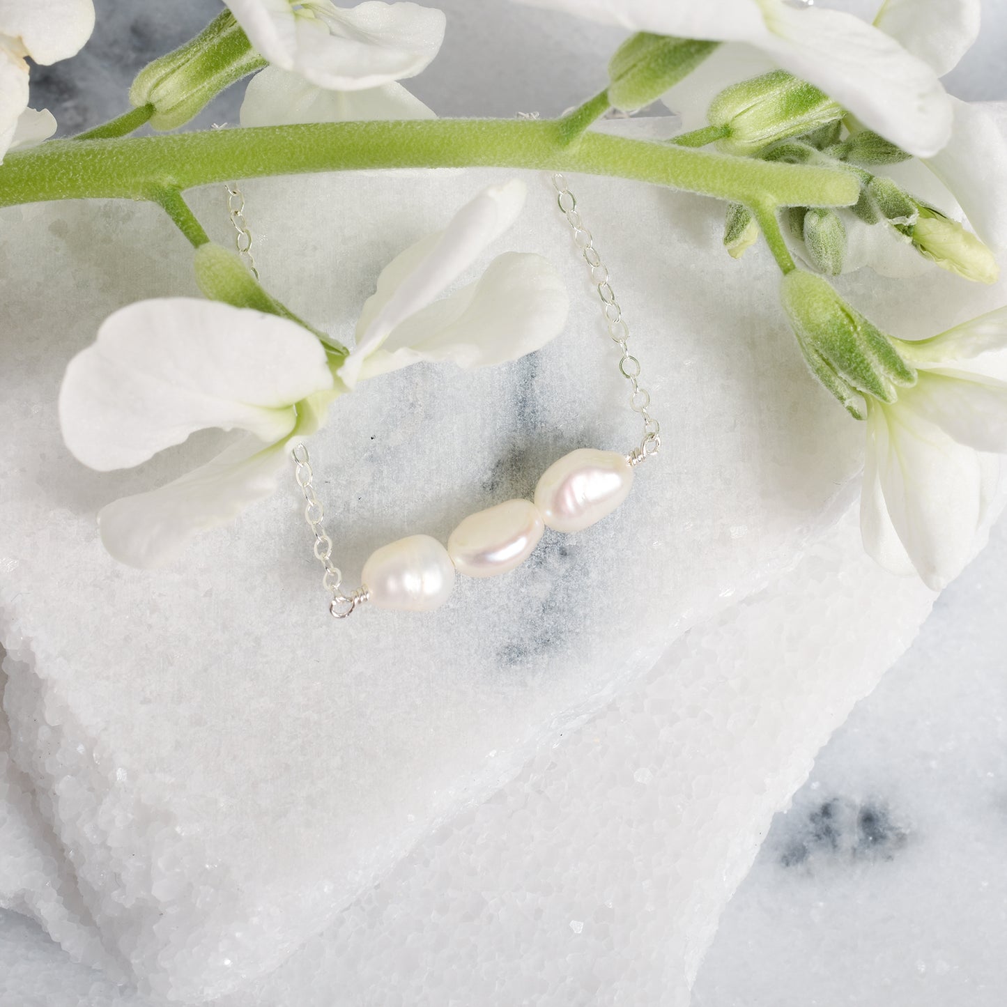Freshwater Pearl Pendant Necklace