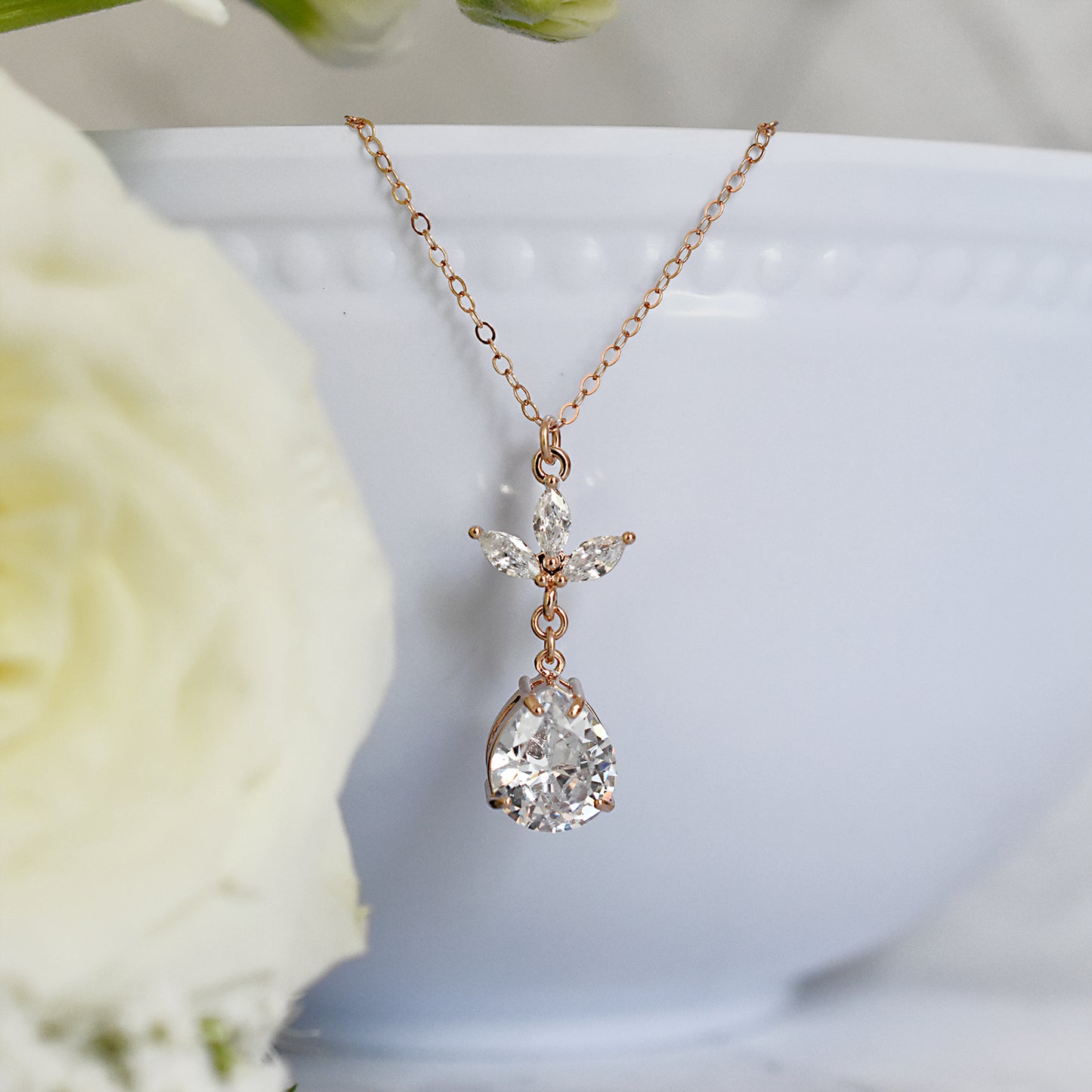 The Kate Necklace in Rose Gold