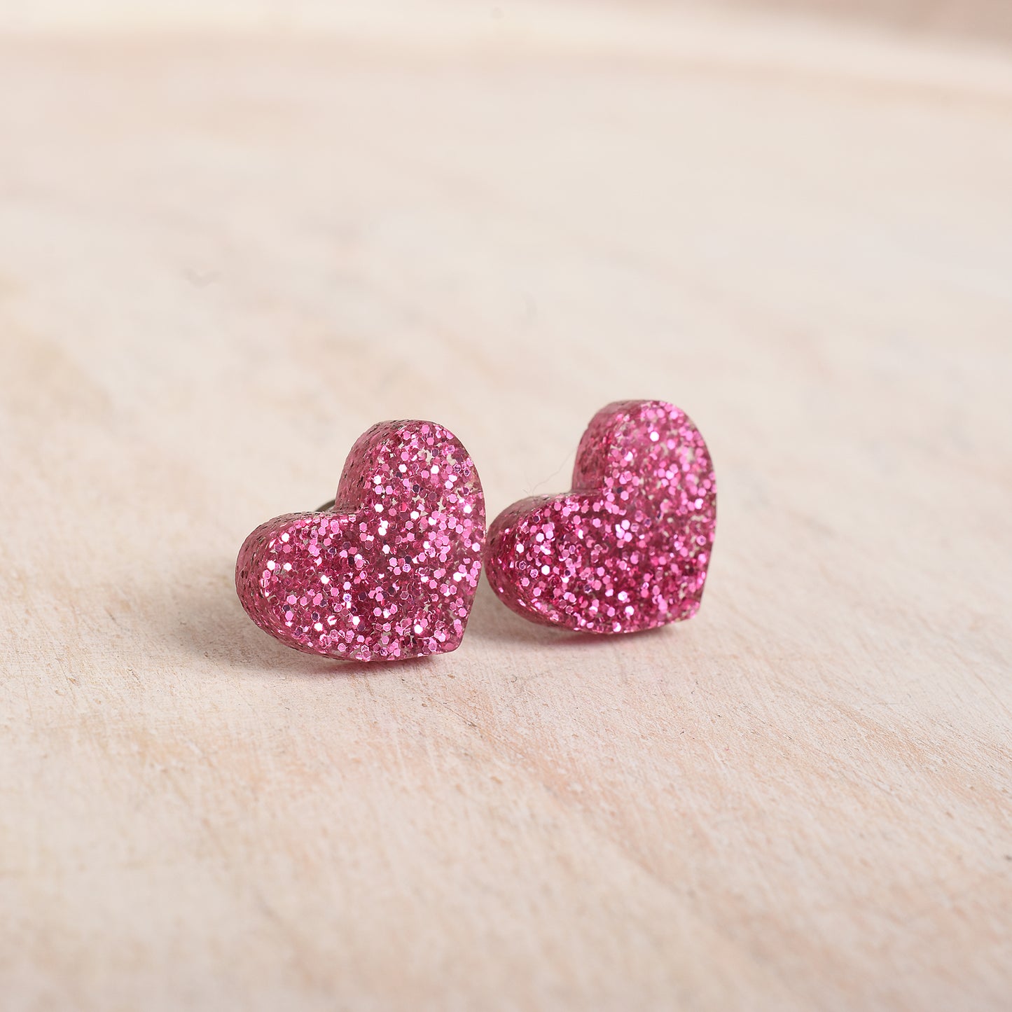 Magenta Glittery Heart Earrings