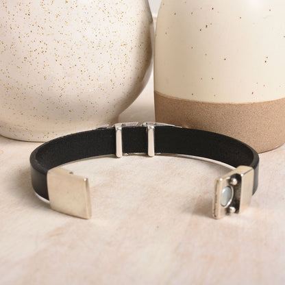 Durable magnetic clasp makes this bracelet easy to wear 
