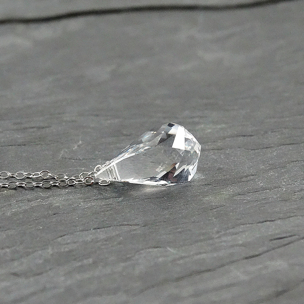 Crystal Pendant Necklace 