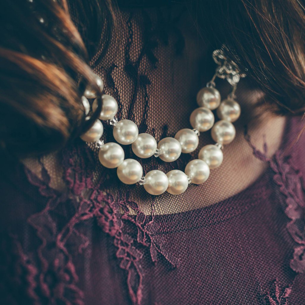 Chunky Pearl Necklace 