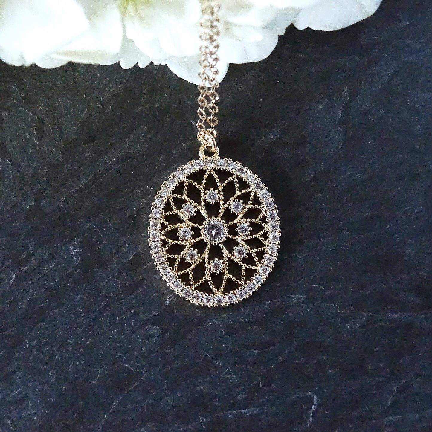 Gold Vintage Inspired Pendant Necklace 