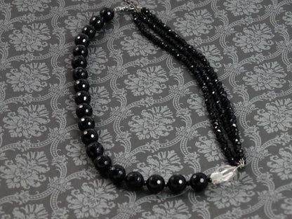 Black Beaded Necklace 